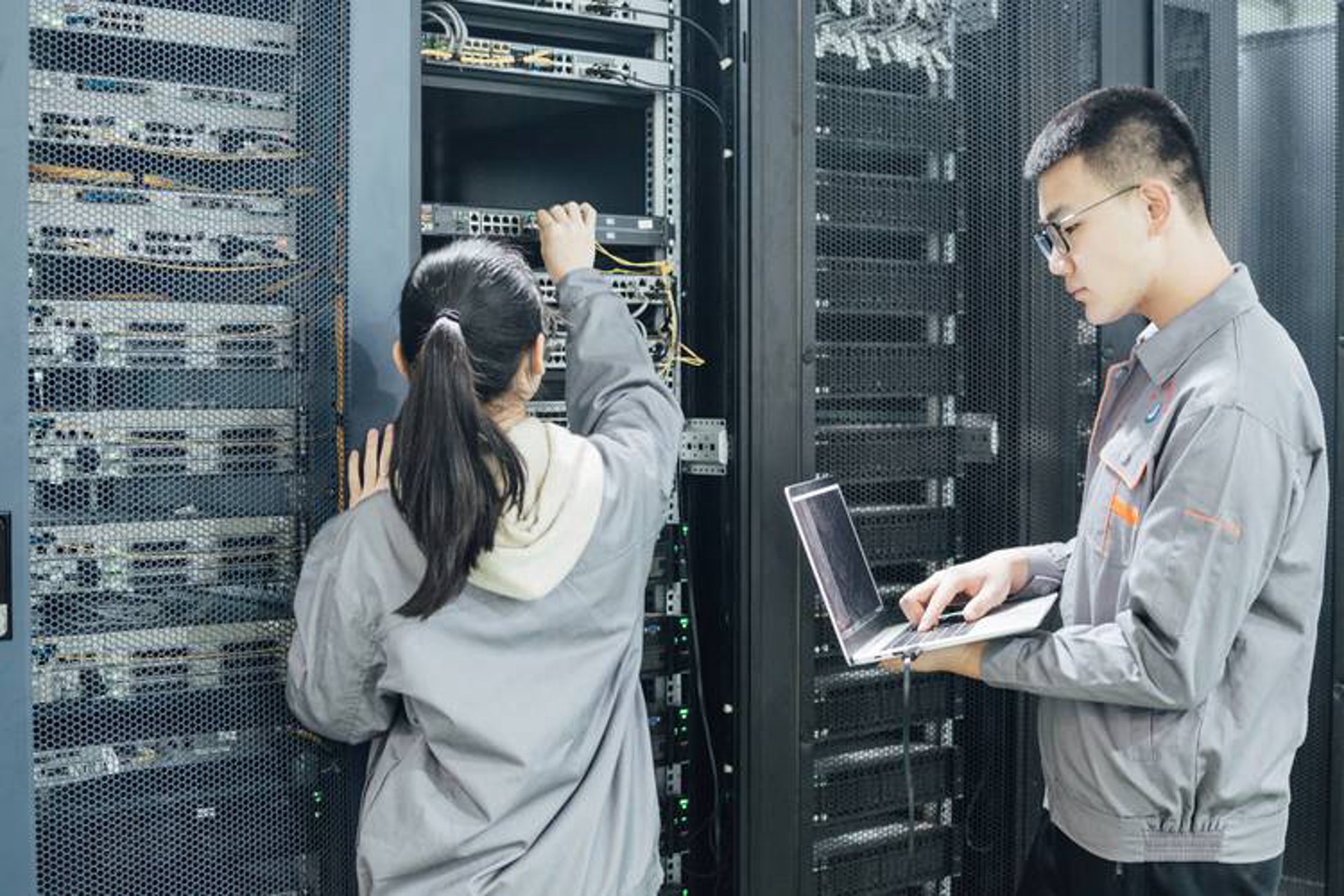 重庆网站建设：开启数字化转型新篇章